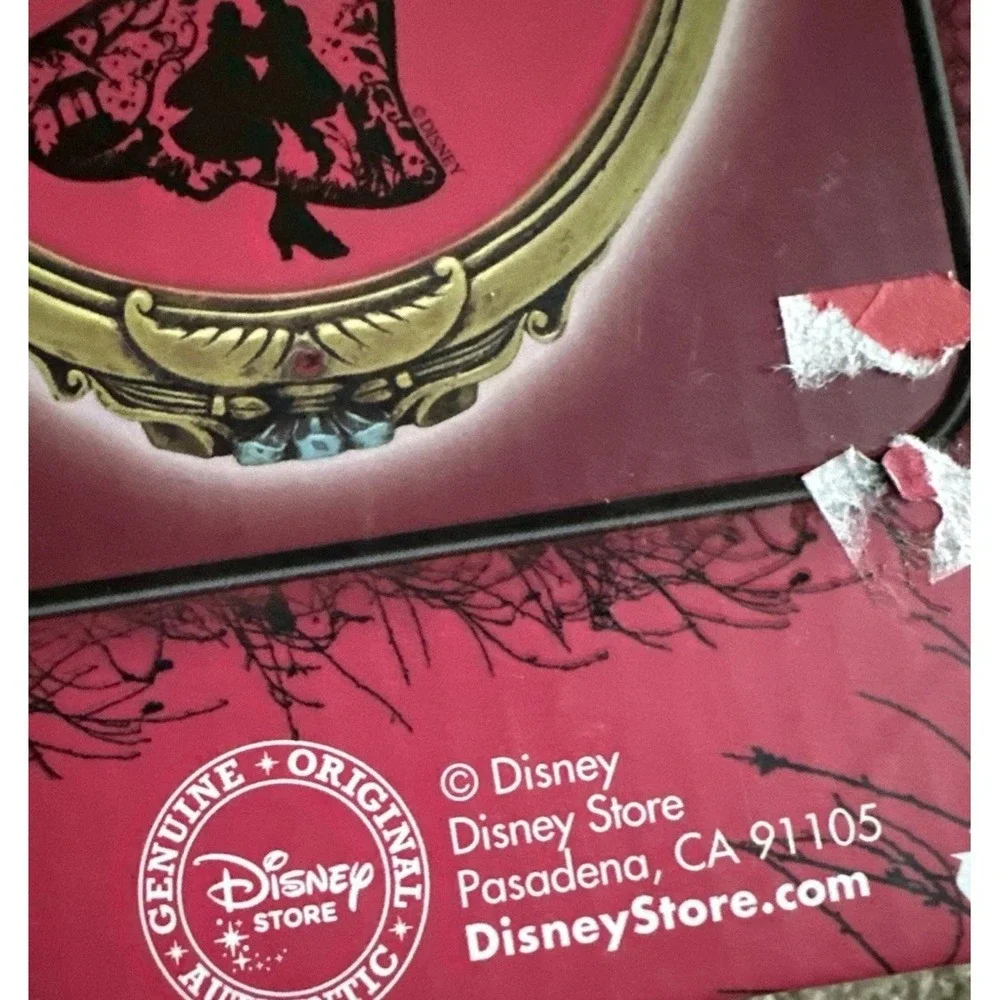 Disney Store Snow White Evil Queen Magic Mirror Photo Frame Statue 4
